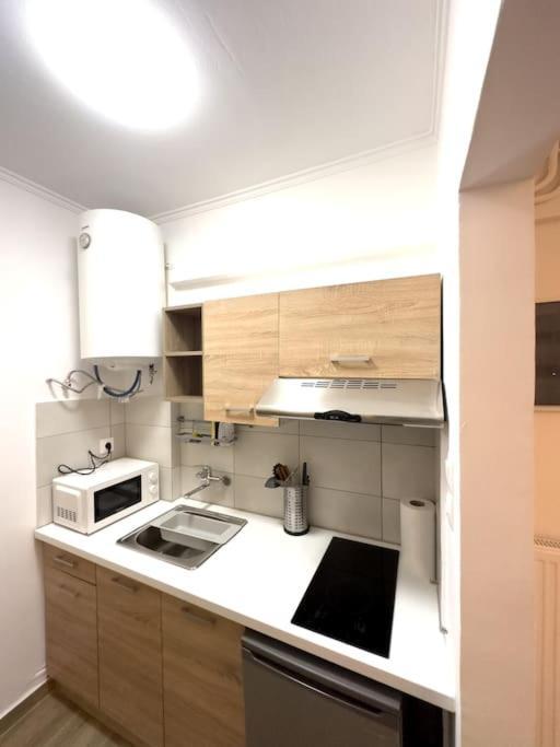 Apartmán Petite Retreat In Kolonaki, Athens /Netflix Exteriér fotografie